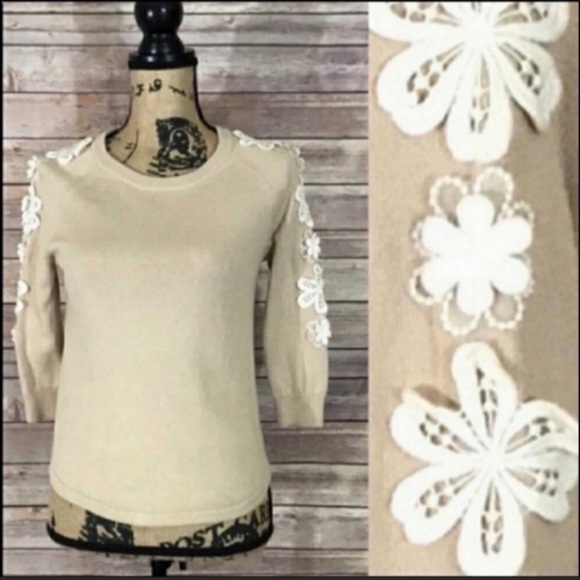 Tan Embellished Floral Embroidered Top XXS - Picture 2 of 6